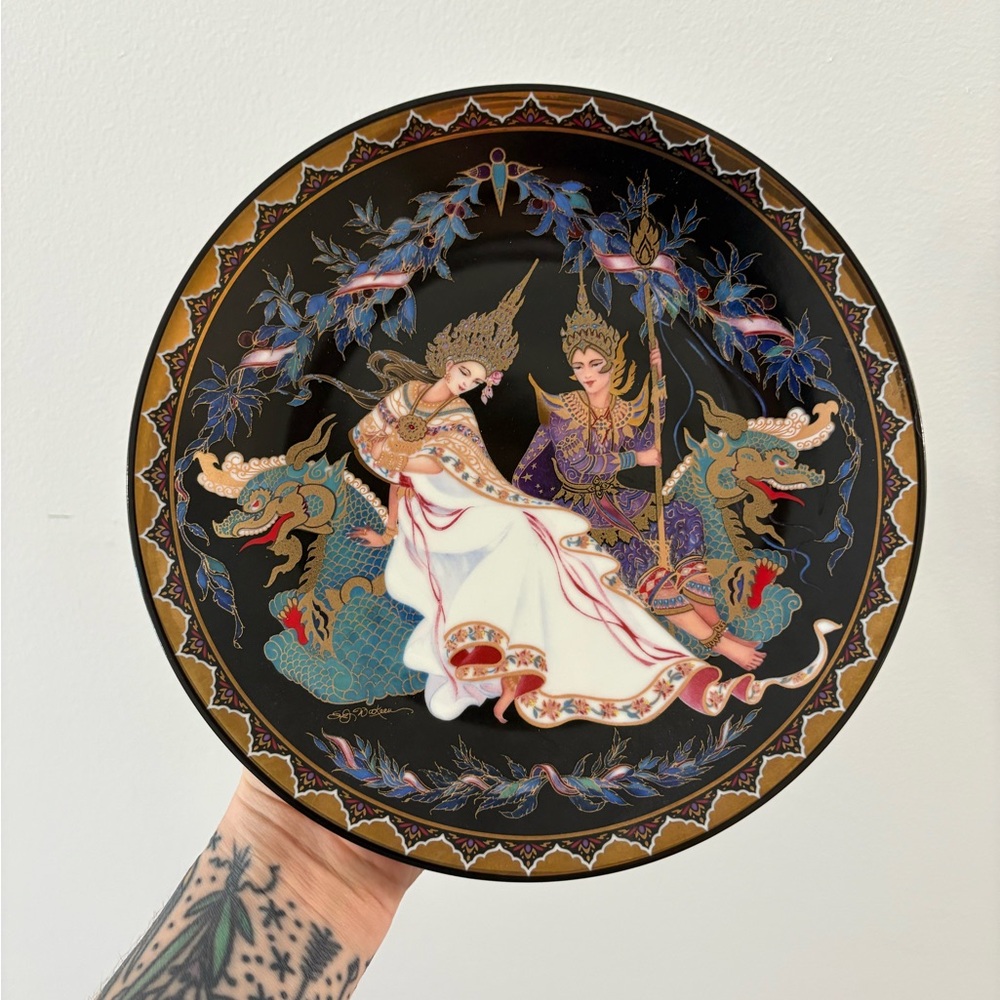 Collectible Love Story of Siam Plate